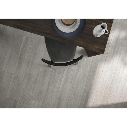 Feinsteinzeug in Holzoptik, aschgrau, 20x120 cm, Ash - Comfort W, Dom Ceramiche