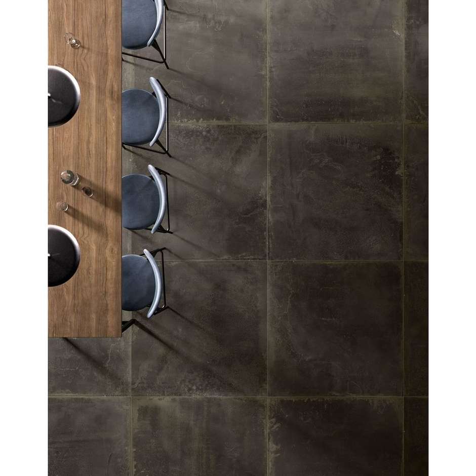 Feinsteinzeug mit oxidiertem Metalleffekt, Schwarz 120x120 cm - Oxidart , Ceramica Sant'Agostino