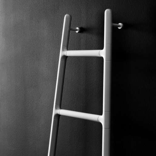 Scaldasalviette a pavimento pop design, elettrico, bianco lucido - Scaletta, Tubes Radiatori