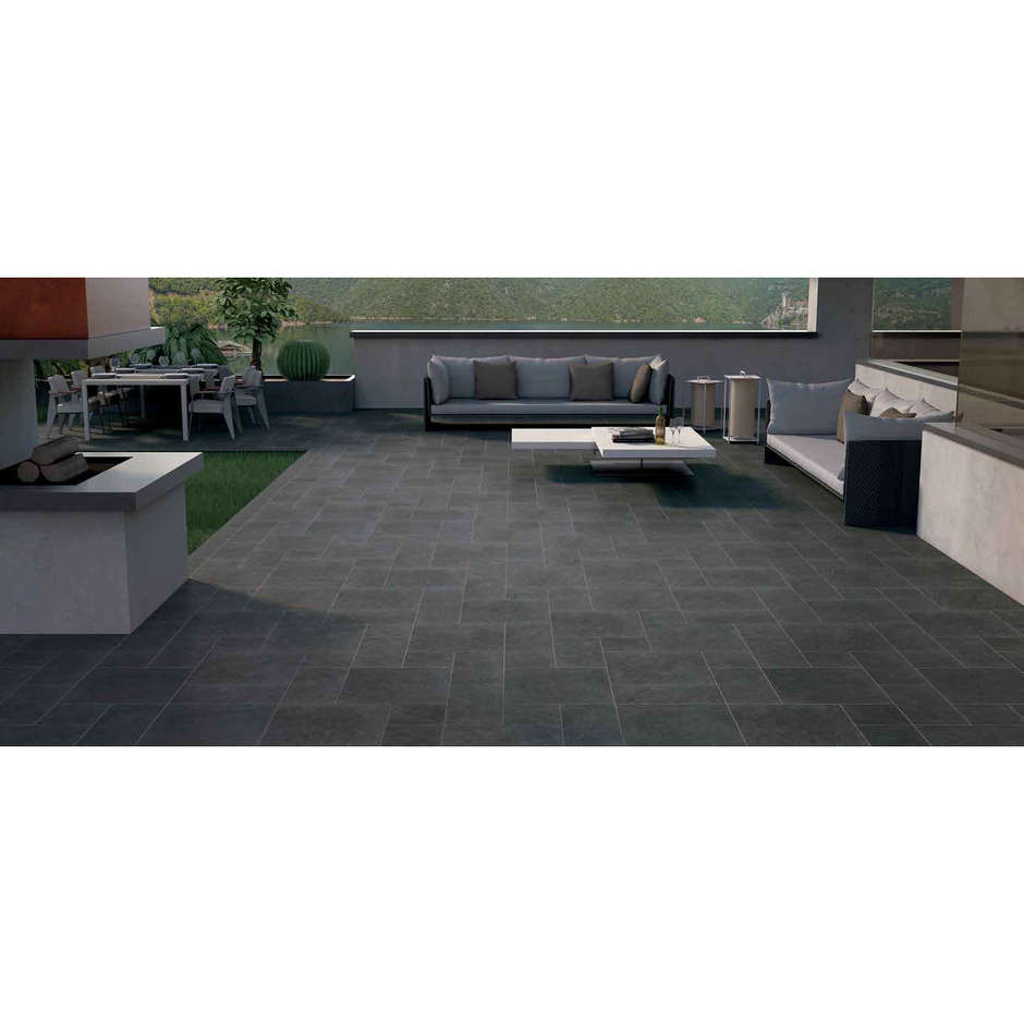 Rutschfestes Feinsteinzeug für den Außenbereich, Betonoptik Anthrazit Out 75x75 Entropia, Dom Ceramiche