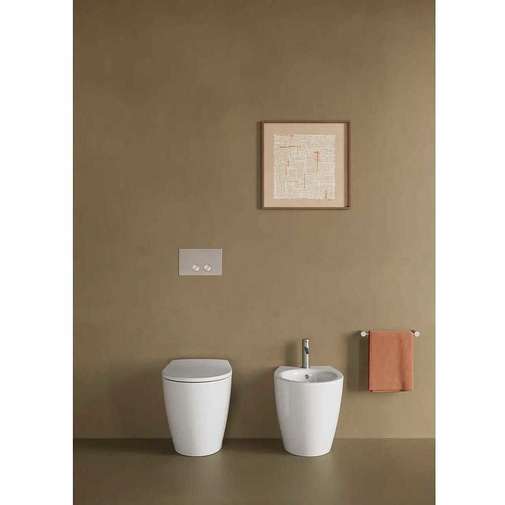 Toilettes sur pied Catalano Italy 52 Newflush, fixées au mur