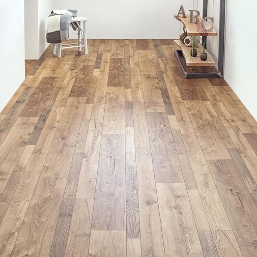 Wood effect laminate flooring 8 mm thick, brown 1383x193 cm Ac 4 - Farco Elegance, Ambientis